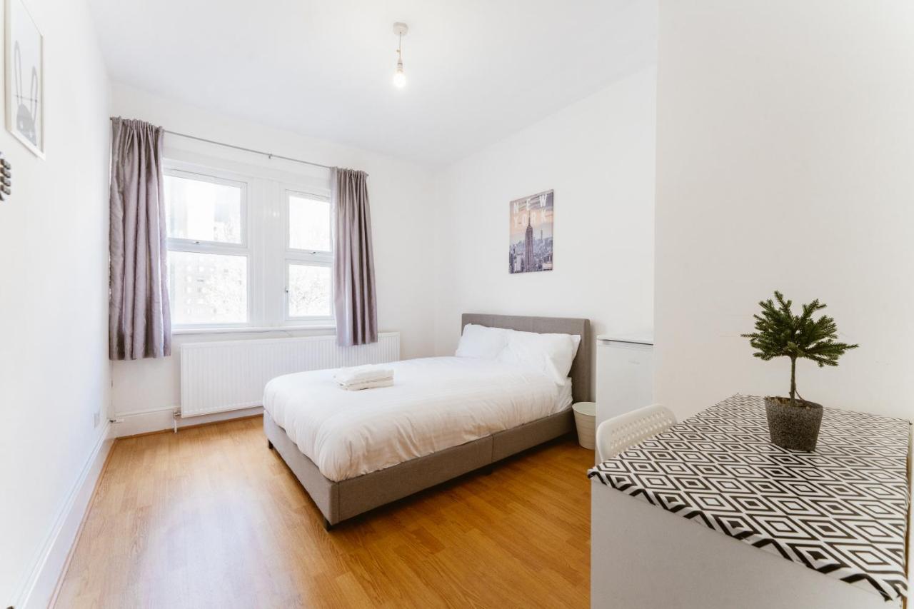 Mile End Double Rooms 86A Лондон Экстерьер фото