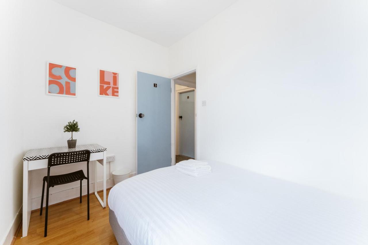 Mile End Double Rooms 86A Лондон Экстерьер фото